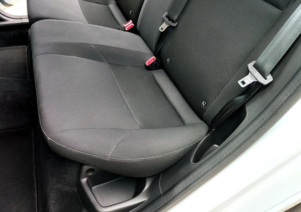 Ford Focus cena 32900 przebieg: 180000, rok produkcji 2016 z Poznań małe 436